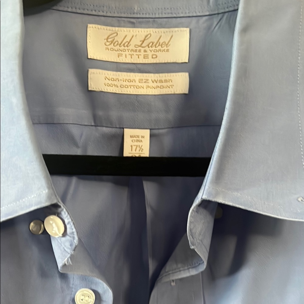 Roundtree & Yorke Blue Dress Shirt Premium Quality